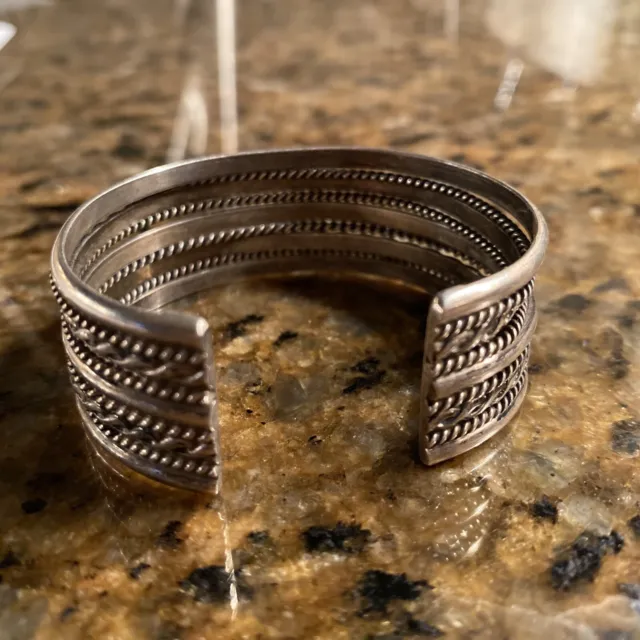 vintage navajo sterling silver cuff bracelet