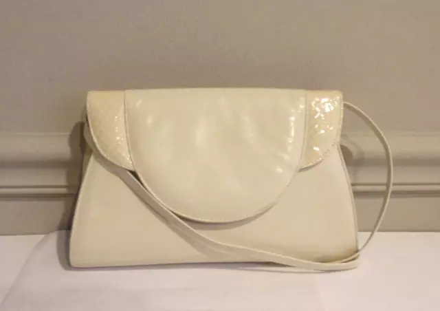 Vtg. Charles Jourdan Ivory Beige Genuine Leather & Snakeskin Sh /Clutch Bag