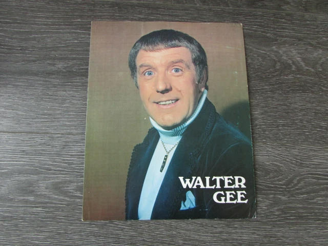 Walter Gee TV Actor Writer and Comedian Original Hand Signed Photo