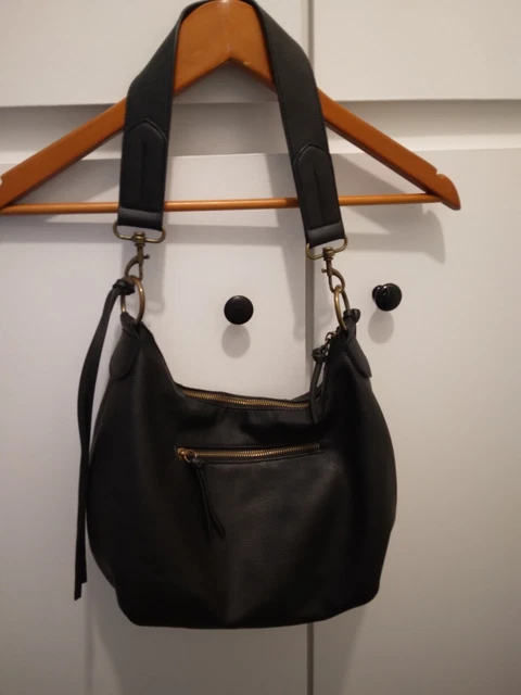 Universal Thread Black Leather Shoulder Bag Purse Cognac Boho Chic Tassel