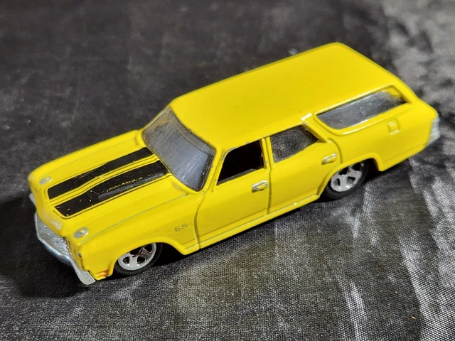2009 Hot Wheels NEW MODELS 70 Chevelle SS Wagon Yellow Loose BX88