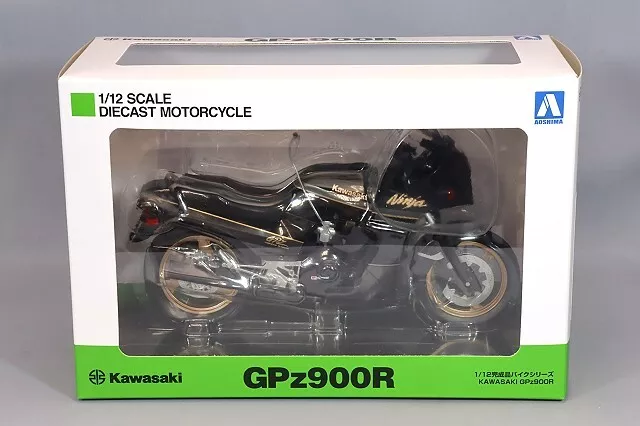 Aoshima Skynet 1/12 Scale Diecast Motorcycle Model Kawasaki GPz900R Black/Gold