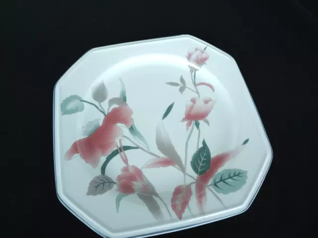 mikasa continental silk flowers   f 3303  dinner plate