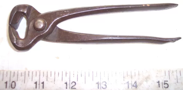 Vintage Pliers Pincers Nail Puller Cutters w/ Claw Handle, All Metal Tool FULTON