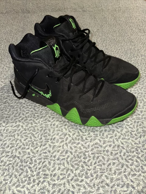 Halloween kyrie 5 top