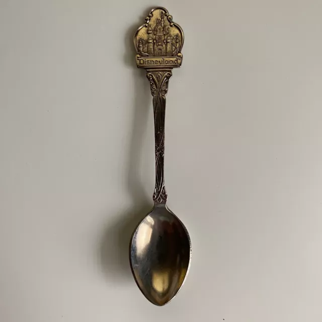 Vintage Disneyland Castle California Souvenir Spoon Walt Disney Productions 1982