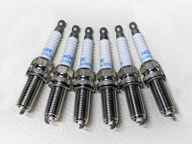 MASERATI GHIBLI QUATTROPORTE Levante Allumage Prise Set (6) OEM NGK ...