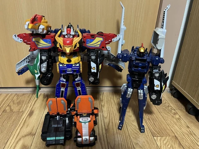 Mégazord Power Rangers RPM Engine Oh DX – Bandai Japon 2008, Occasion