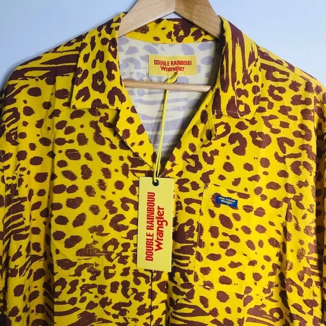 Double Rainbouu Wrangler Mens Shirt Yellow Leopard Print Size L - Casual Loud