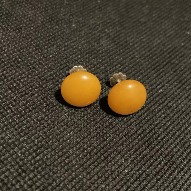 Boucles d’oreilles puces anciennes ambre butterscotch et argent vermeil Ref H58