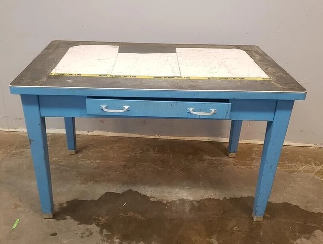 Metal Lab Table 30x50x31
