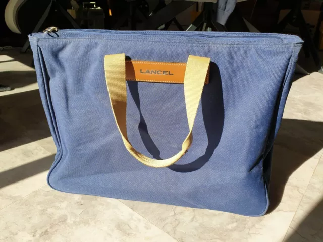 SAC DE VOYAGE LANCEL  en tissu bleu ; 50/35/15