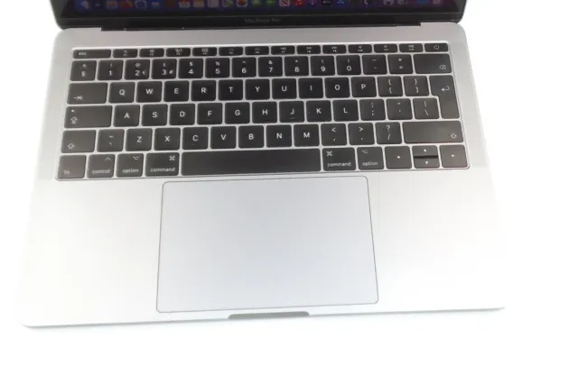 Apple MacBook Pro Retina 13.3" 2017 2.5GHz Core i5 16GB Ram 256GB SSD Space Grey 3