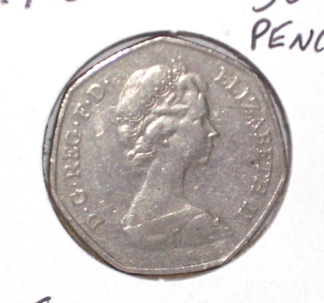 1973 Great Britain 50  Pence Coin - KM#918  (#INV9688)