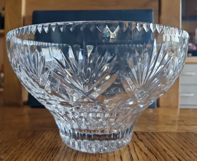 Large  Cut Glass Crystal Centrepiece Bowl