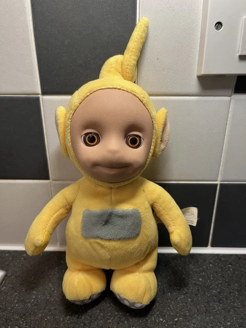 Teletubbies Talking Laa-Laa Plush 20cm