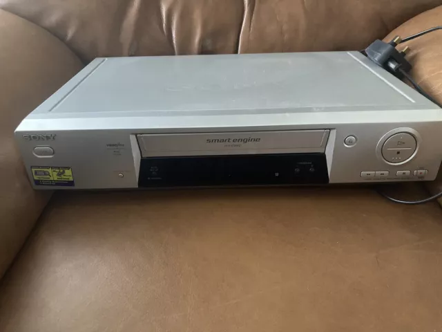 Sony Video Cassette Recorder. Video Plus, Smartlink, PDC, Nicam
