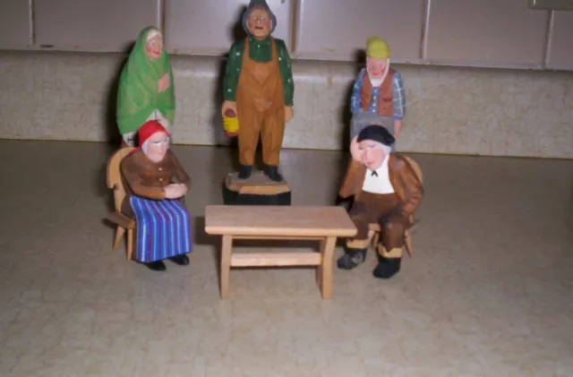 VTG Hand Carved Painted Wood Figures FOLK ART OR DOLLHOUSE FIGURES