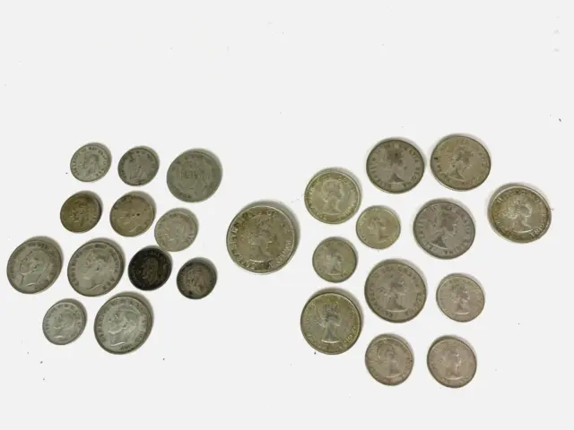 Lot 25 Canadian, UK, Australia Silver Coins ~ Dimes, Quarters, Half ~ 1938-1962