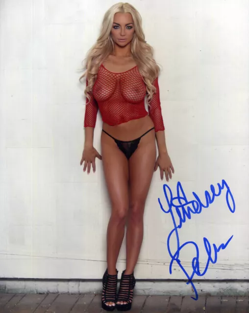 LINDSEY PELAS Signed Photograph - Gorgeous Playboy Playmate Model - Preprint