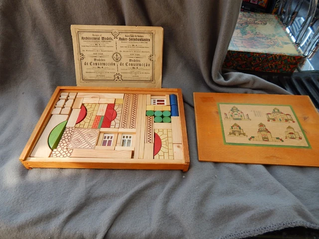 Vintage Dr.Richter's Wood Architectural Model Kit No #4 Anchor Blocks Estate Fin