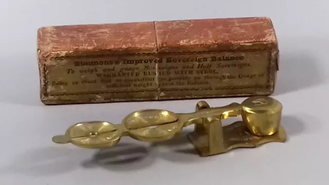 Antique Simmons Improved Brass Sovereign Scales Boxed