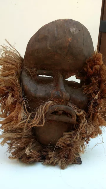 African DAN mask. Masque  africain DAN