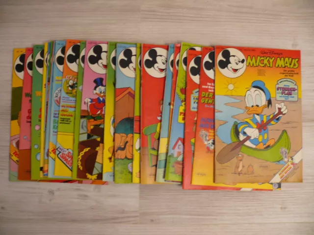 11 Stück Micky Maus Walt Disneys verschiedene Jahrgänge Comicheft