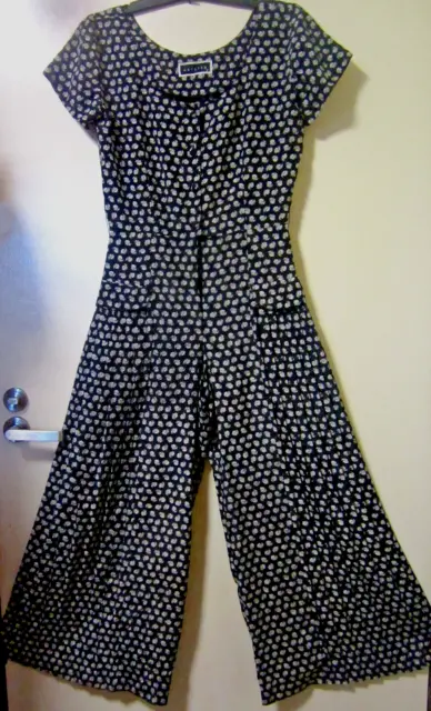 Vintage Jumpsuit By Maestro Black& White Pleated Wide Leg Pants Cullotes Size 12