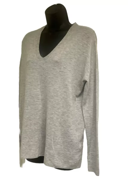 Vince Feather Weight V-Neck Sweater 3