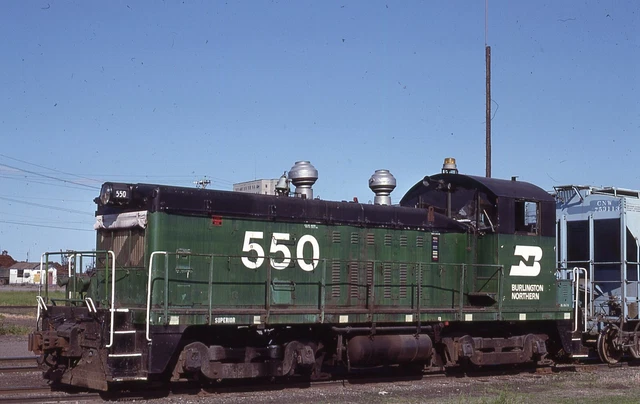 BN NW2 - Number - 550 w/Train - ORIG - KR - ralx627