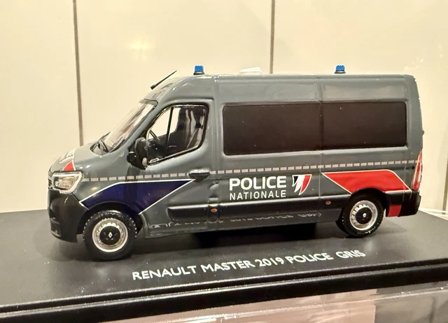 Miniature Eligor 1/43 Renault Master III Croix Rouge 2012 – Édition Limitée 408ex