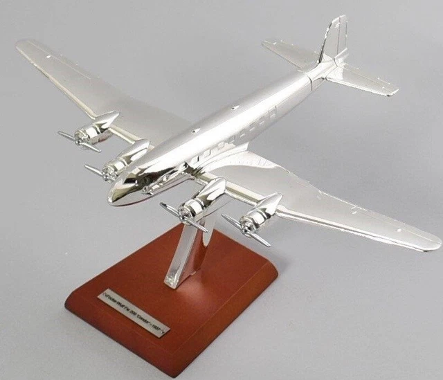 Maquette d'avion de FW 200 Condor (Modèle 66) || Warbird's Family