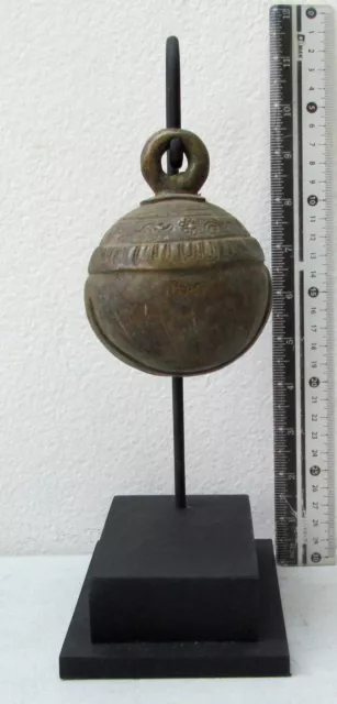 RUSTIC Old Karen Hill Tribe Bronze Round Elephant Bell & Stand 465g 3