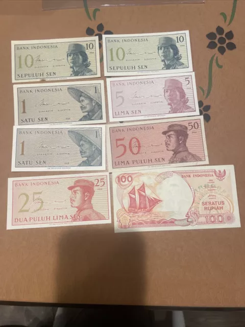 1964 Indonesia 2-1’s,5,2-10’s ,25,50 and 1992 100 Sen Uncirculated Banknotes