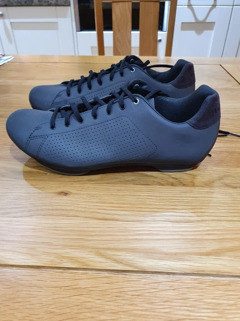Giro Republic LX R Cycling Shoes UK 9.5 (EU44) - Dark Shadow Reflective