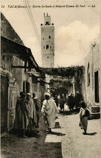 CPA AK Taza - Entree des Souks et Minaret Djama-Es-Souk MAROC (963931)