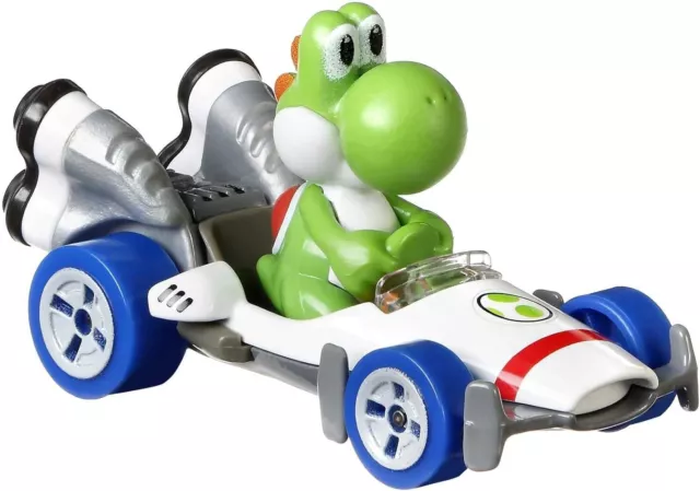 Hot Wheels Mario Kart Yoshi Die-Cast Car, 1:64 Scale Collectible Track Racing