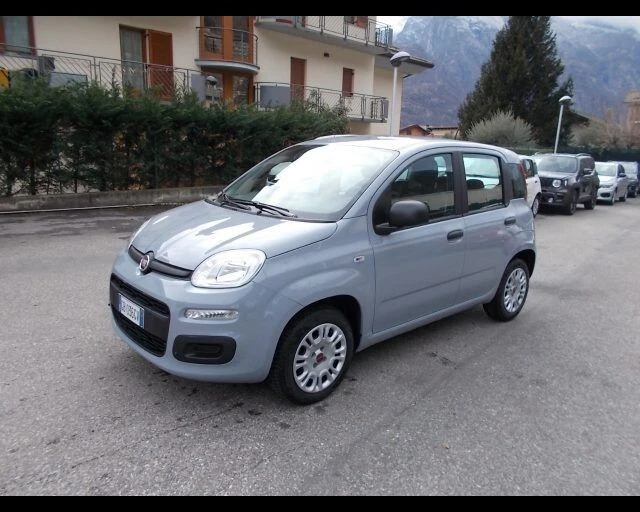 Vendo Panda Hybrid Easy Serie 3 per cambio vettura