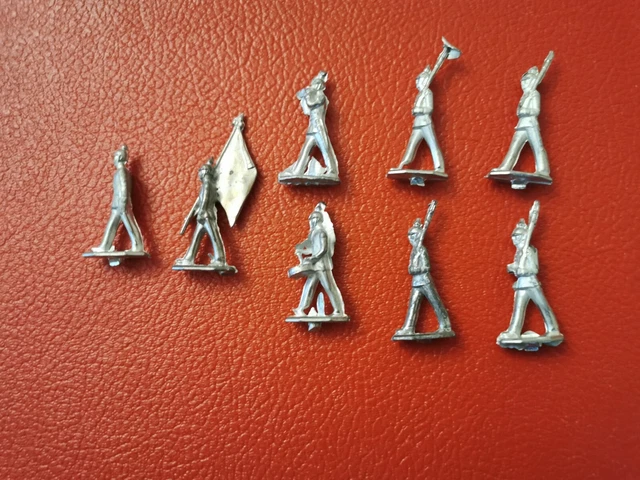 Lot De Soldats De Plomb Anciens – Collection Générique, état D'usage