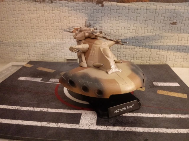 NAVES y VEHICULOS STAR WARS Tanque Blindado de Asalto AAT PLANETA Salvat Altaya
