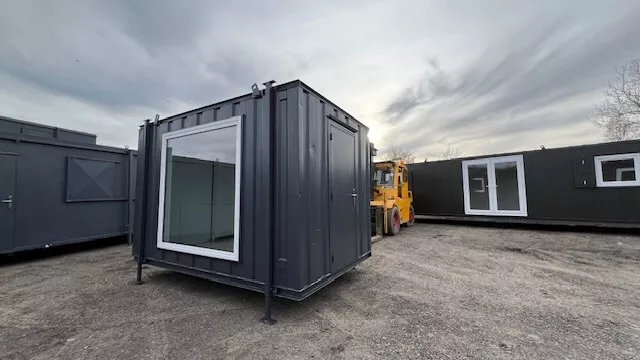 12x8ft Site Office / Portable Building / Site Cabin / Gate House / Garden Office