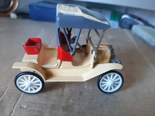 Rami by J.M.K n° 16 Ford T Roadster 1907 1/43