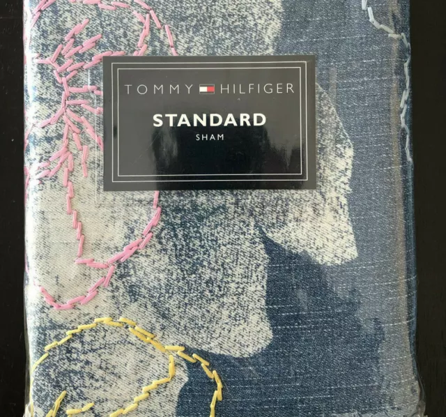 Tommy Hilfiger 2 SHAMS ~ FLOWERS on DENIM ~ Standard * MYRTLE BAY ~ NEW