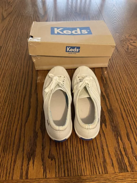 Pair Of Women’s Size 7 Wide Keds Emblaze Lace White Sneakers