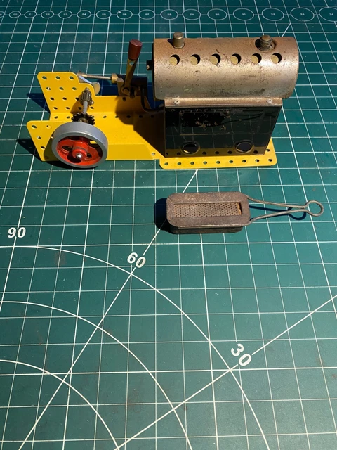 Meccano Steam Engine Loft Find