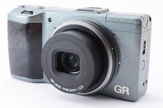 [N MINT Box] Ricoh GR Limited Edition 16.2MP Digital Camera Green From JAPAN #38 2