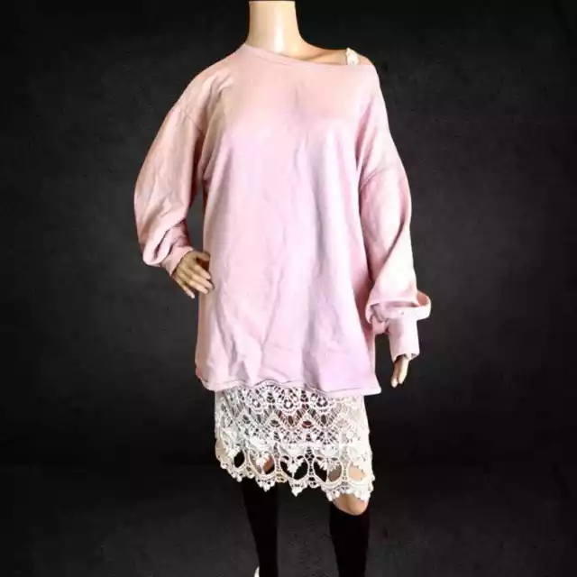 PrettyLittleThing Light Pink Oversized Sweater