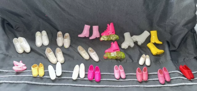 Vintage Barbie Doll Shoes Lot Of Pairs Flats Sneakers Boots Spark Rollerblades