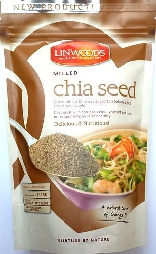 Semi di chia macinati deliziosi e nutrienti per vegetariani con omega 3x3